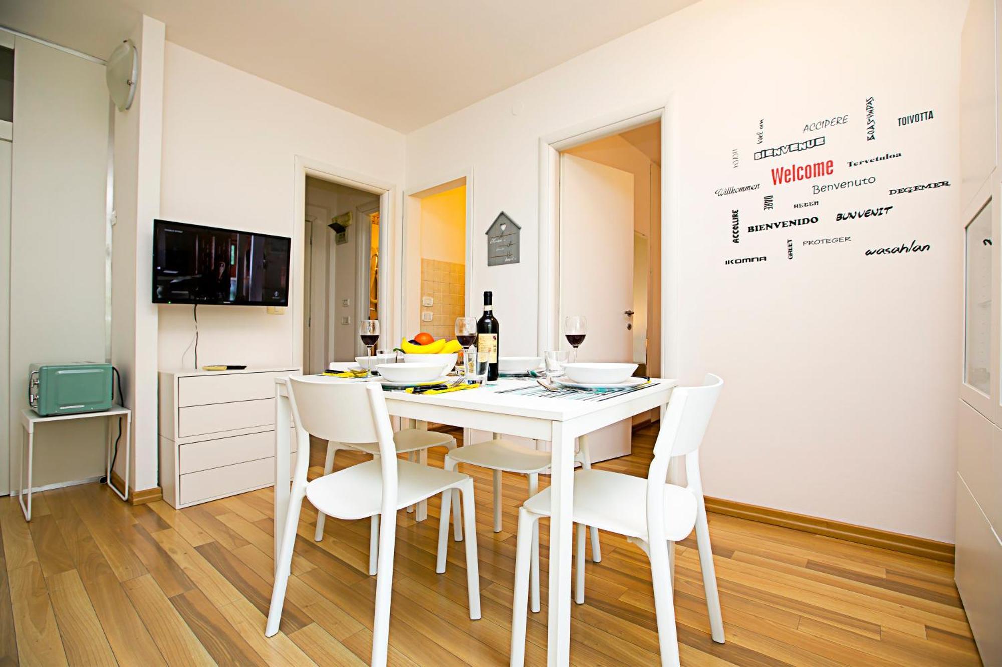 Riva Lago E Spiaggia Apartment 2 - Happy Rentals 외부 사진