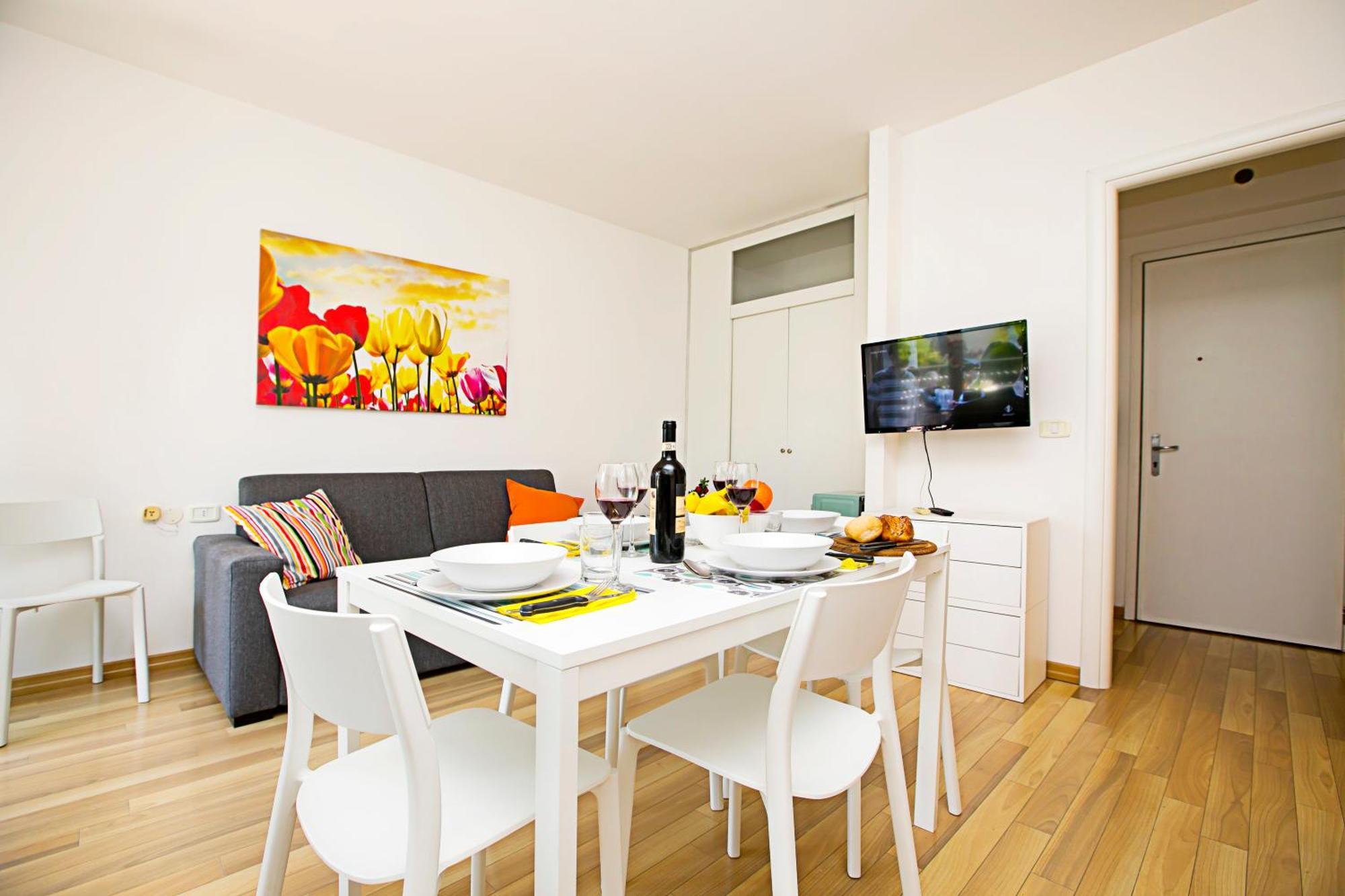 Riva Lago E Spiaggia Apartment 2 - Happy Rentals 외부 사진